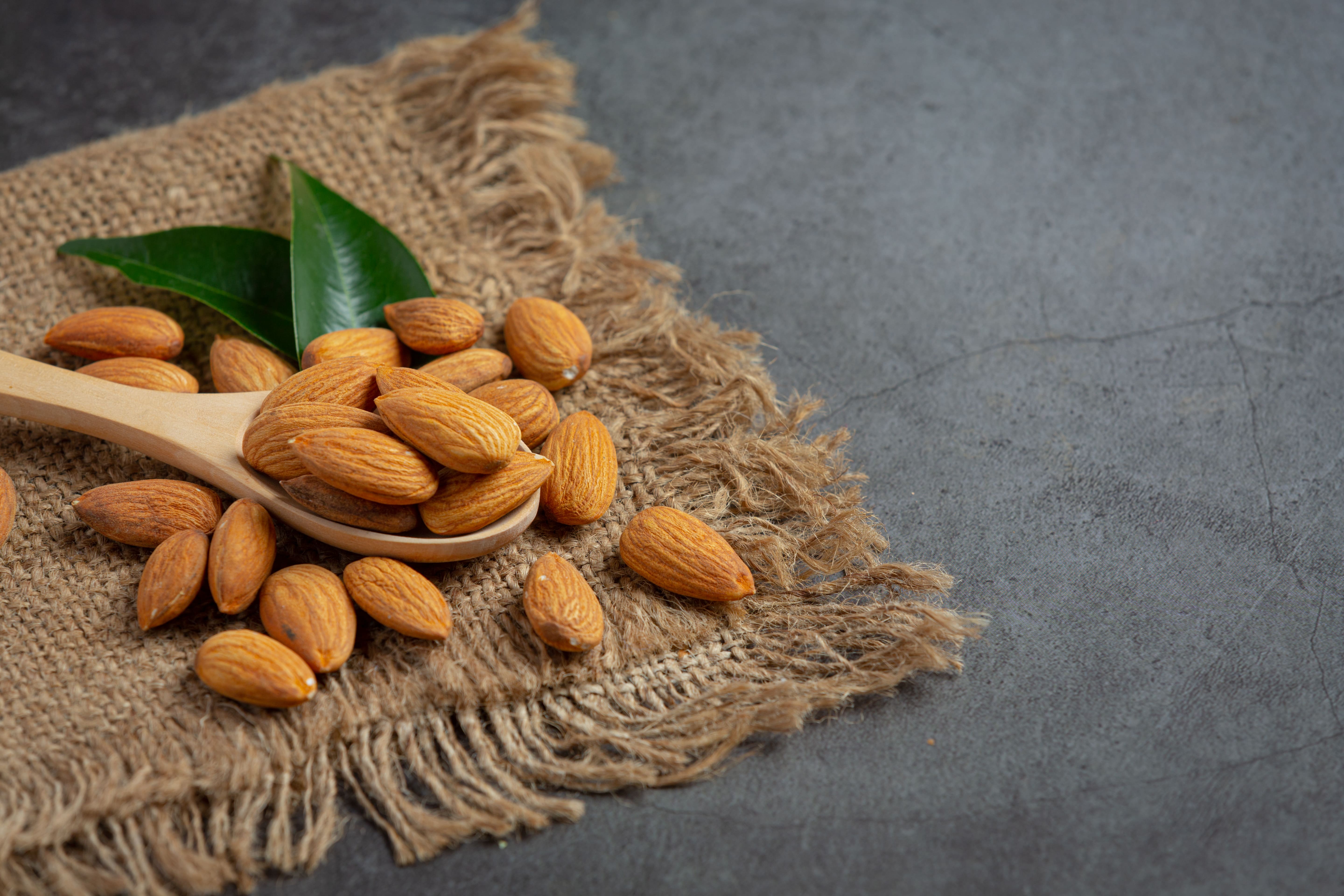 Kagzi Almonds suppliers in india, Premium Kagzi Almonds suppliers in india, Kagzi Almonds suppliers in india, Aaditya Traders, Kagzi Almonds suppliers in india