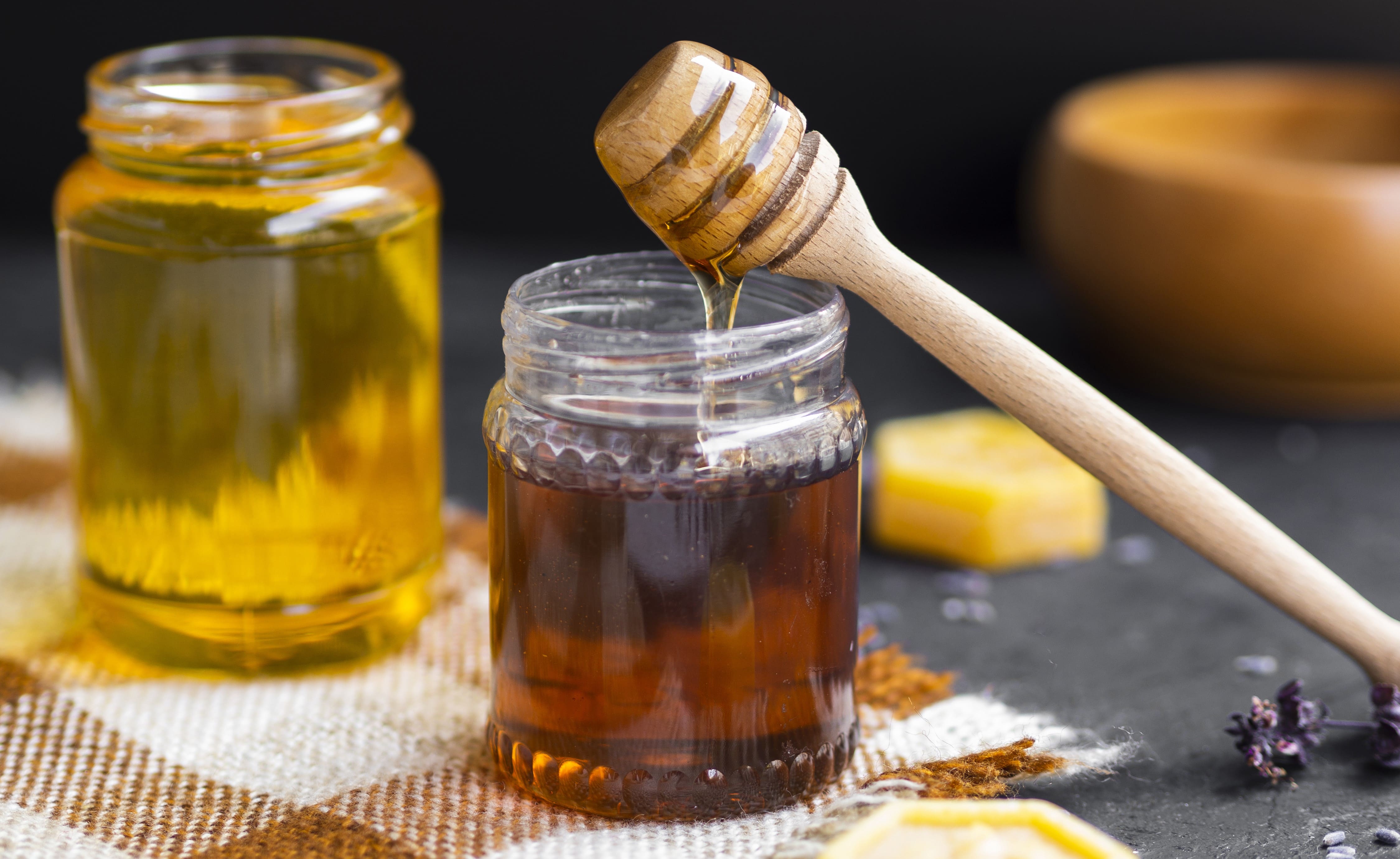 Fresh Honey product suppliers in india, Premium Fresh Honey suppliers in india, Fresh Honey suppliers in india, Aaditya Traders, Fresh Honey suppliers in india