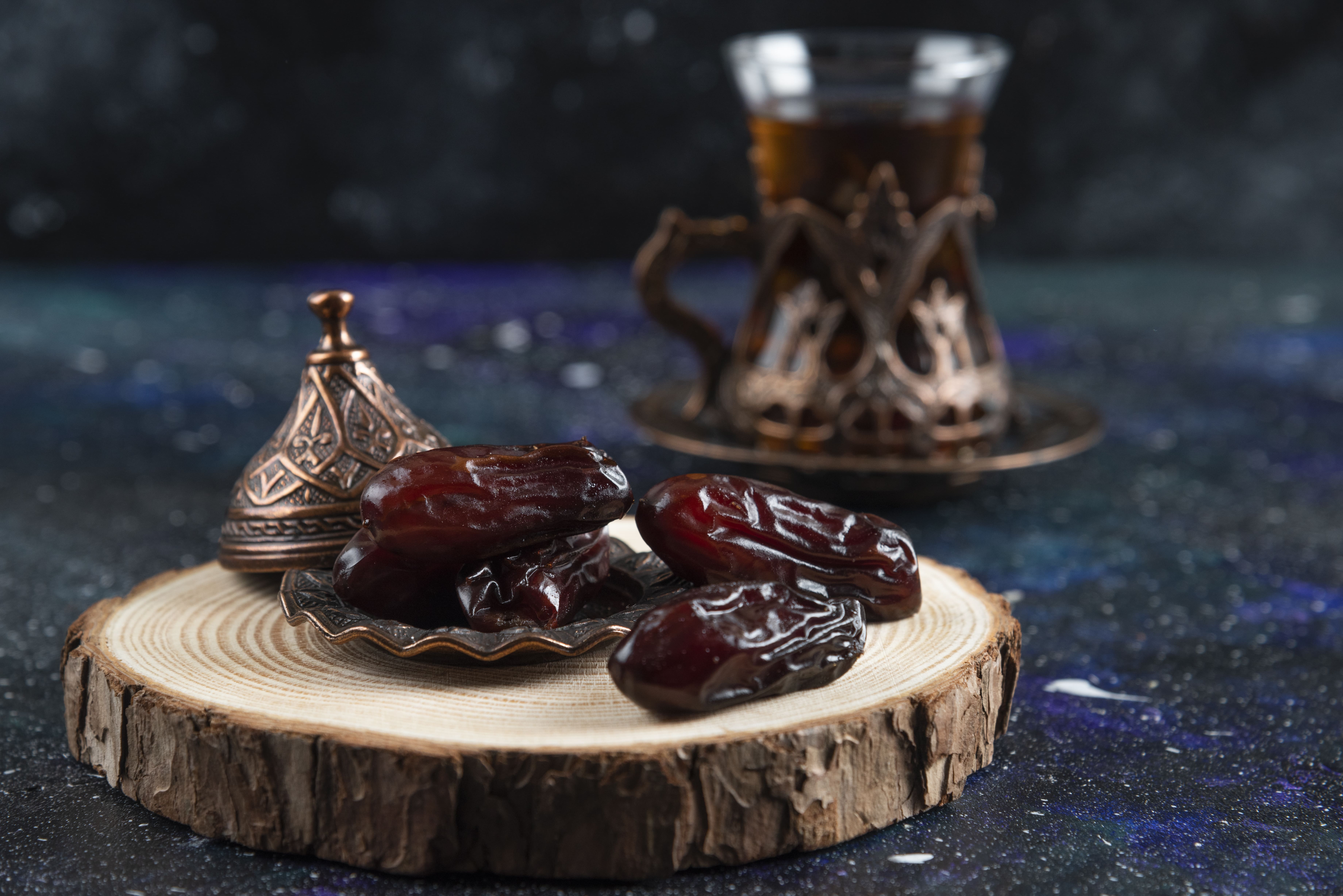 Dates product suppliers in india, Dates suppliers in india, Dates suppliers in india, Aaditya Traders, Dates suppliers in india