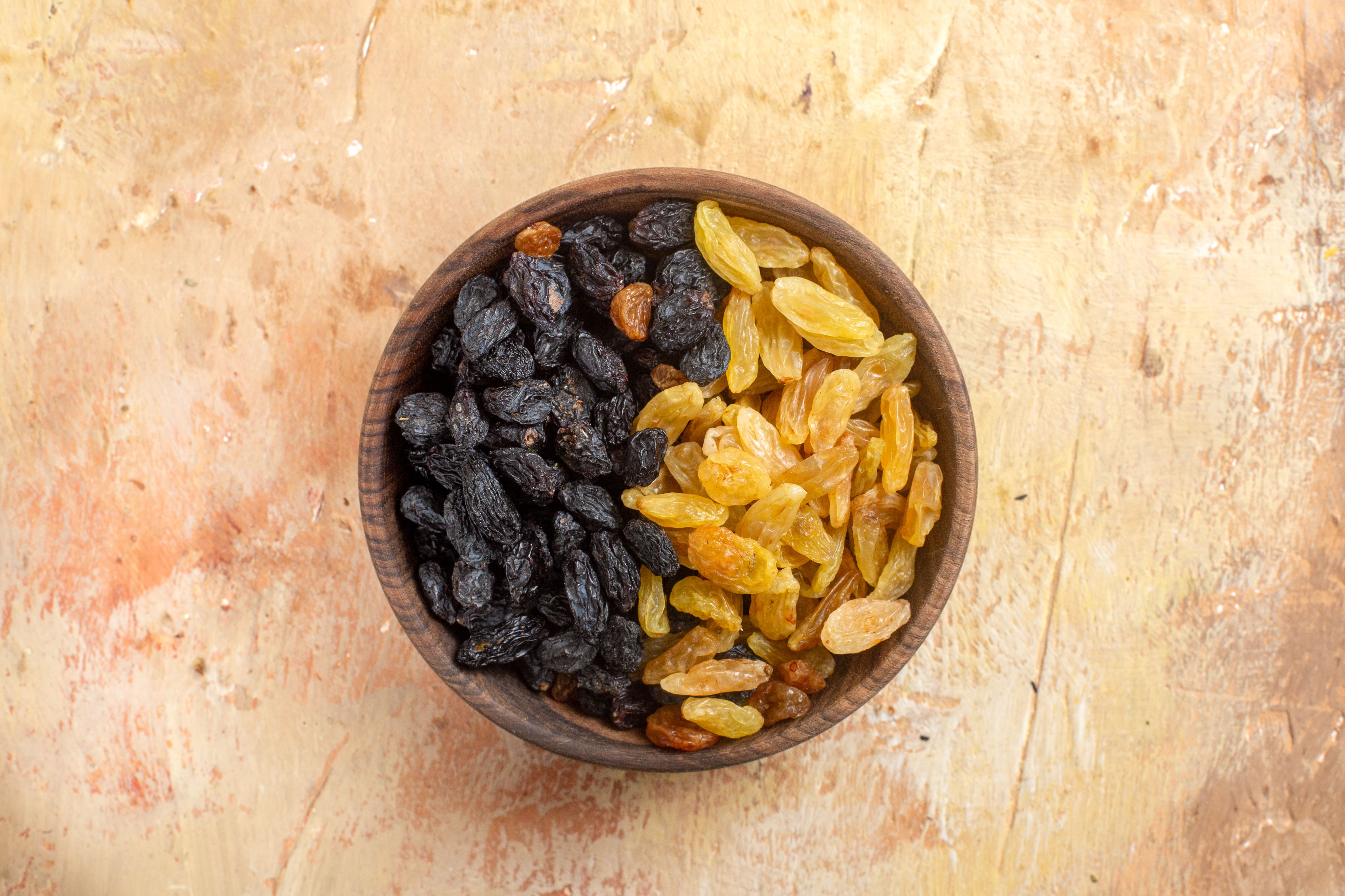 Raisins product suppliers In India, Raisins Suppliers In India, Aaditya Traders Suppliers In India, Best Raisins Product Suppliers In India, Best Suppliers In India, Premium Suppliers In India, Raisins Supplier In India